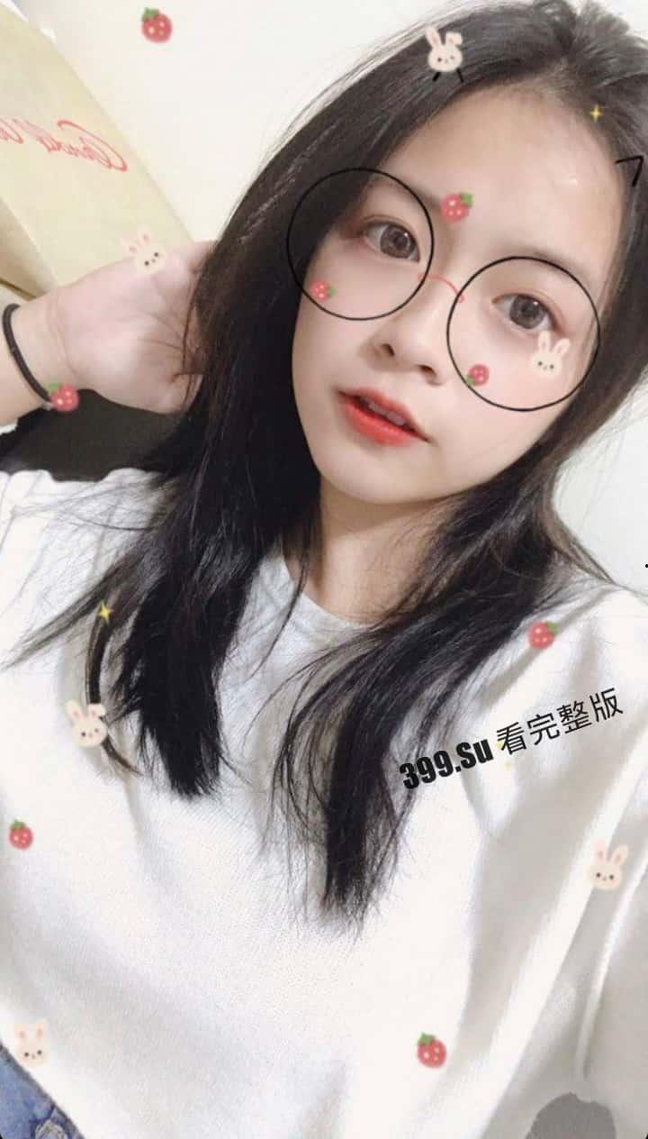 台湾岭东科技大学 漂亮妹妹 林柳瑾 和男友啪啪 泄密流出 没想到衣服下的身材这么顶！-10