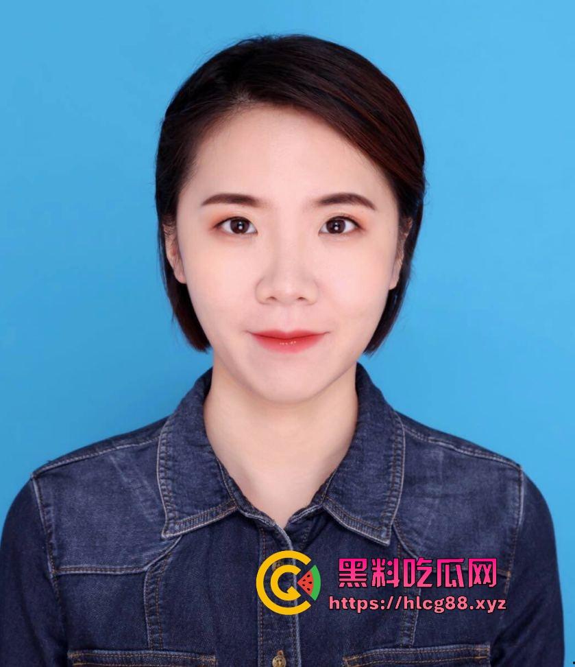 南京雨花区少妇『孙芳莎』偷情初体验，老公出差不在家住她家操她三天，客厅餐厅到处内射打卡！-1