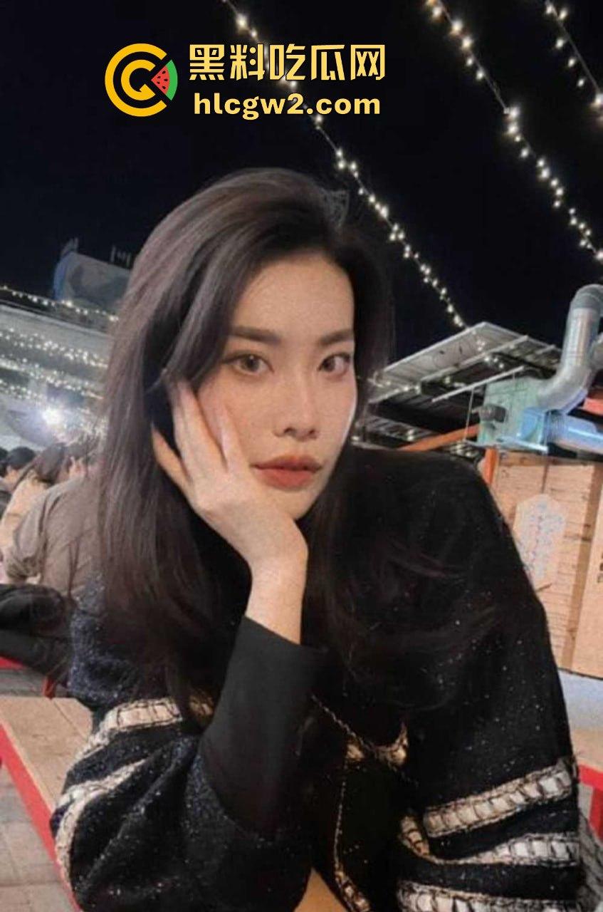 大连艺术学院舞蹈老师【崔莹莹】，已婚人妻私生活曝光！出轨约炮性爱视频泄密，活脱脱一泄欲母狗！-3