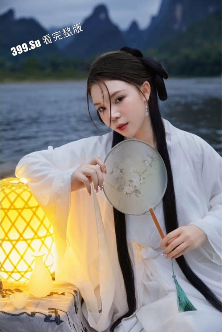 古风美女竟是 KTV小姐！广西河池南丹县火幕村母狗 #龙雨微 上班的时候喝醉 被扒光衣服剃毛 强制高潮！-3