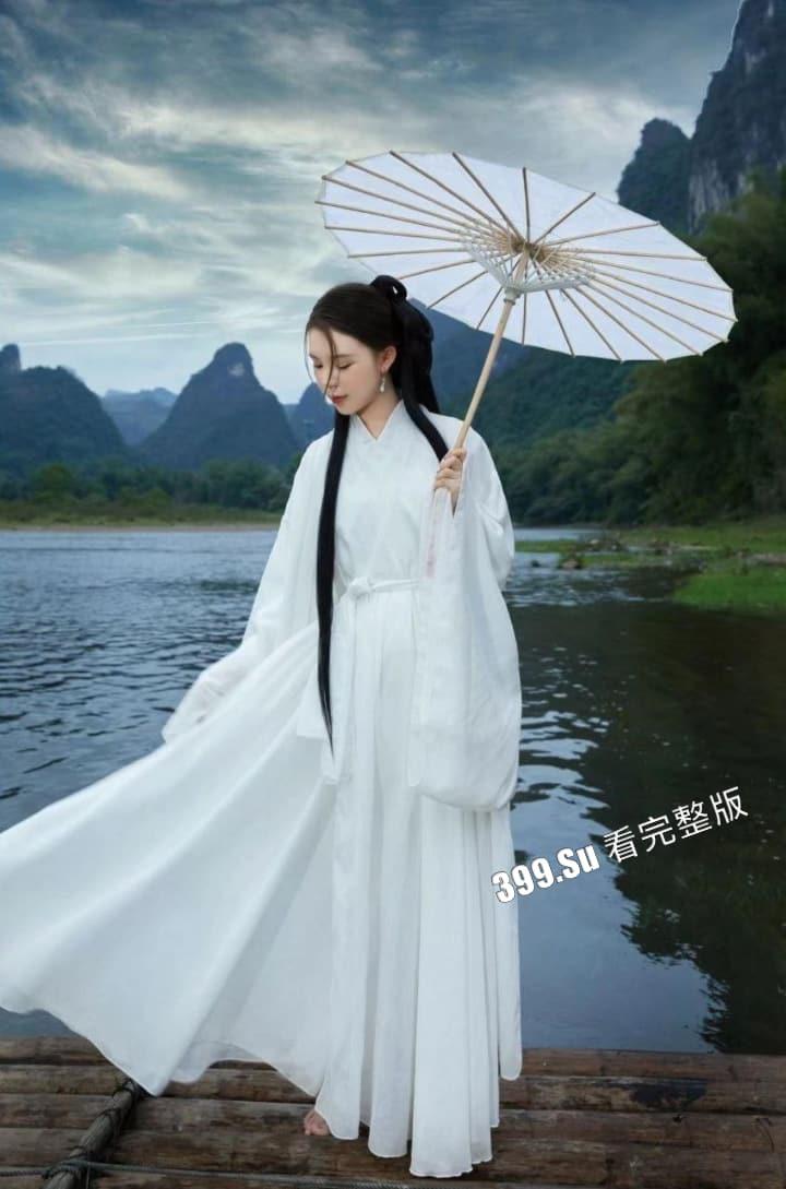 古风美女竟是 KTV小姐！广西河池南丹县火幕村母狗 #龙雨微 上班的时候喝醉 被扒光衣服剃毛 强制高潮！-6