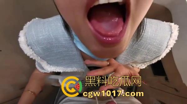 大神刺激户外，在时速300公里的高铁上激情口爆，没忍住全射母狗嘴里了，差点被乘务员发现超刺激！-6