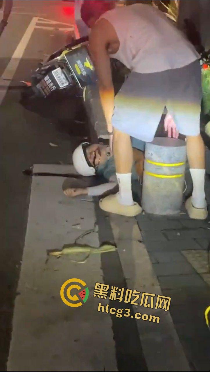 深圳龙岗区重大车祸 网约车司机突发恶疾 超速与电动车相撞 致5人受伤 2人死亡!-7