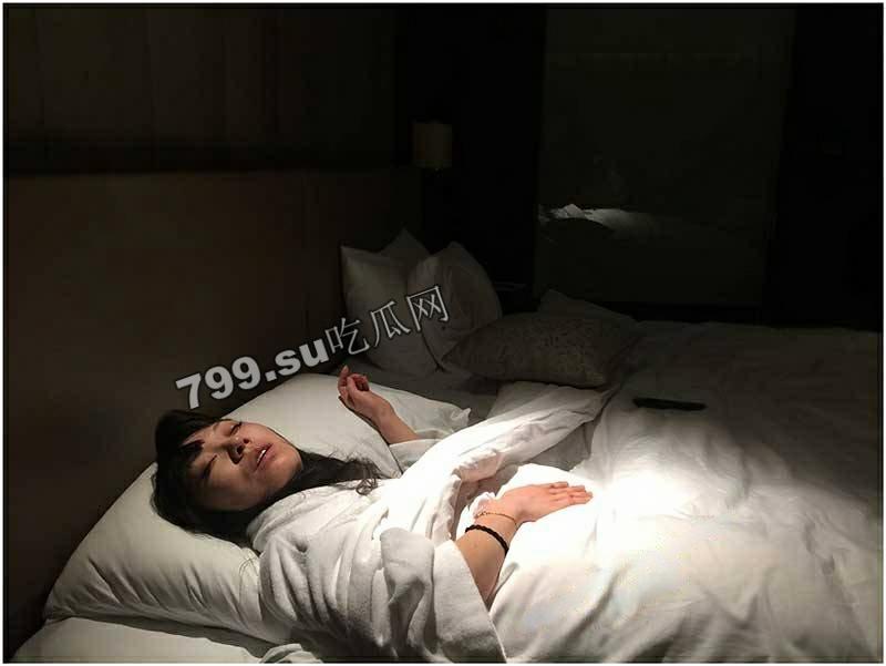 青岛气质女医生 程晔 被渣男前男友分手后曝光 与前男友性爱视频流出-4