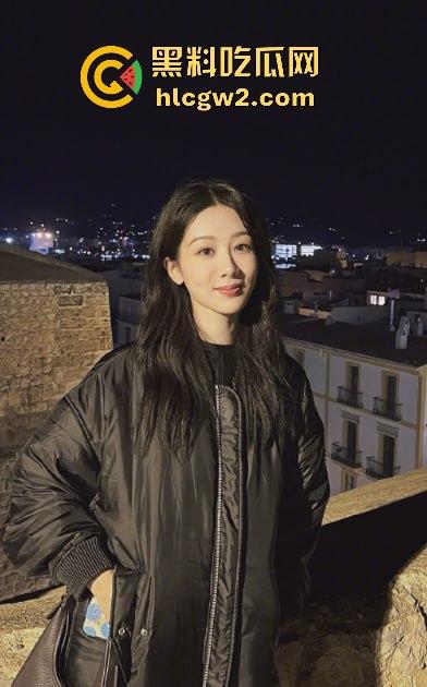 微博爆料家有儿女童星【杨紫】出轨密会栩栩华CEO【冯楚轩】 不是吧杨紫口味这么差的吗？黑料网独家爆料！-32