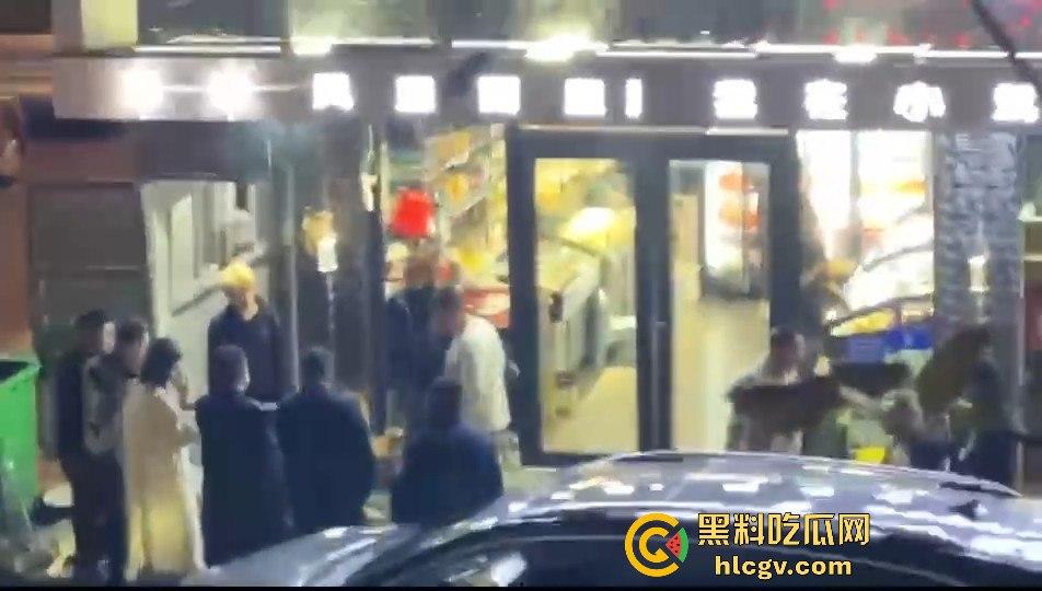 辽宁丹东女子深夜吃宵夜遭暴打！受伤入院已报警，背后原因引发关注！-5