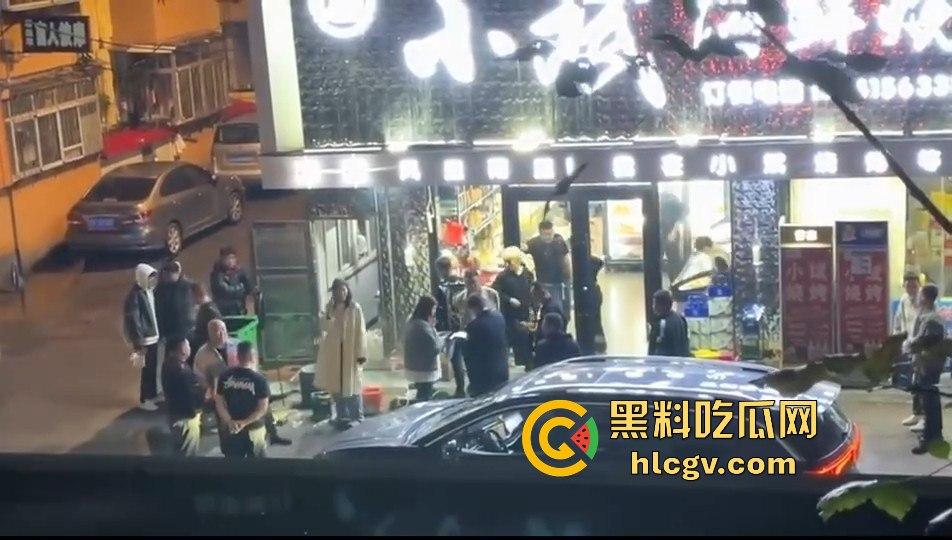 辽宁丹东女子深夜吃宵夜遭暴打！受伤入院已报警，背后原因引发关注！-11