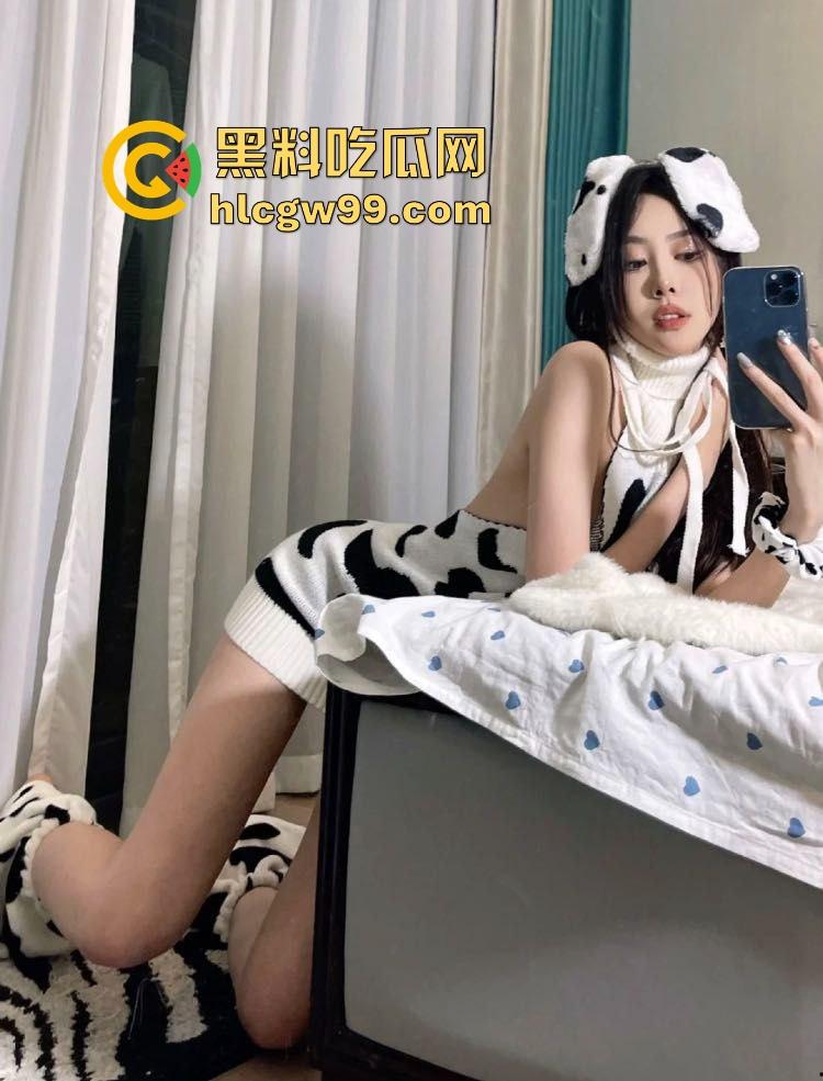 拼多多玩法进KTV，众筹重金拿下骚货公主，只因不穿内裤直接被带走，酒店轮流爆肏一夜，全场射到天亮！-7