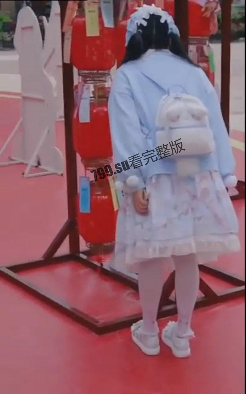 极品美女洛丽塔 喵喵酱 户外啪啪甄选 摩天轮游乐园口交啪啪无套中出-3