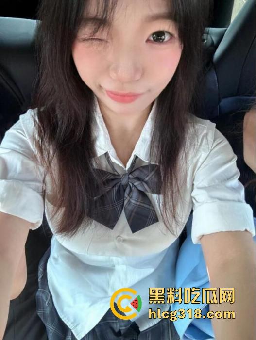 浙江理工学院【林筱沫】性爱视频曝光！勾引健身教练 大胆健身房后入 清纯反差小骚鸡！-3