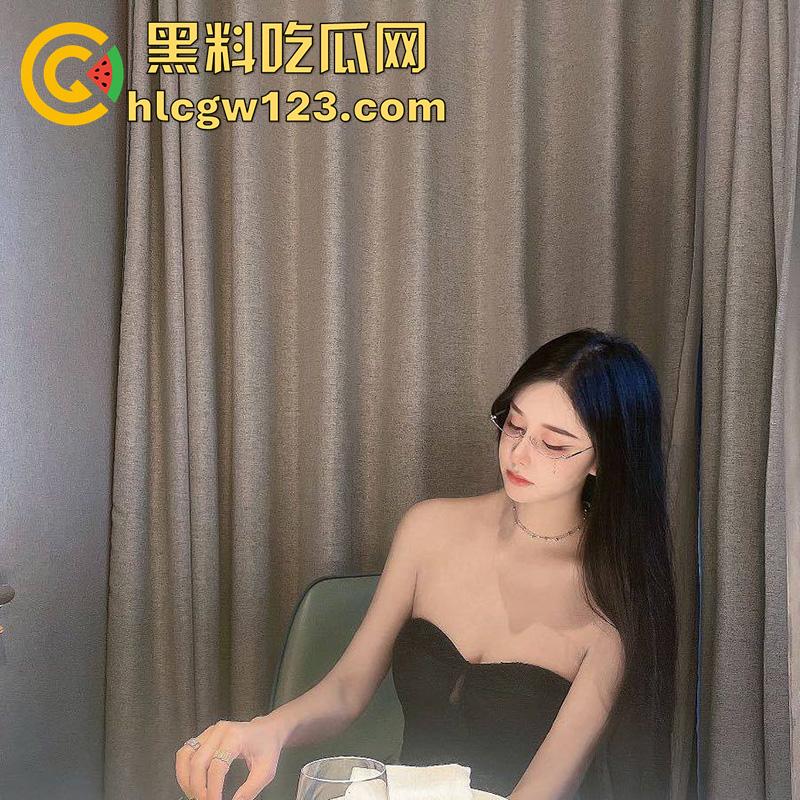 成都整容女生化母体，颜值高身材高挑性感，经常卖逼约炮染上梅毒，到处约炮感染年轻帅哥！-8