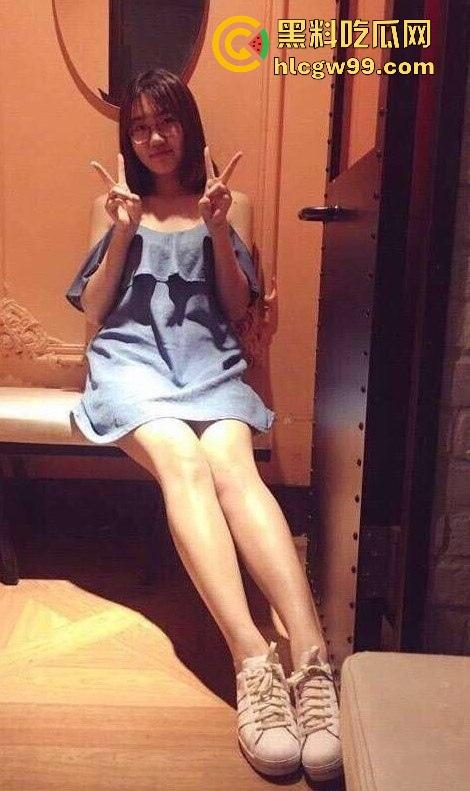 黑龙江哈尔滨医科大学反差女大【杨静】毕业分手后被渣男曝光泄密，娇喘浪叫又骚又主动！-1