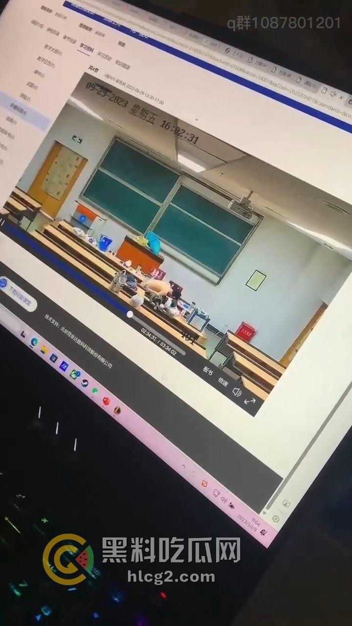 北工大401教室内做爱被录进教程，全网炸裂，校园内外引发激烈讨论！-7
