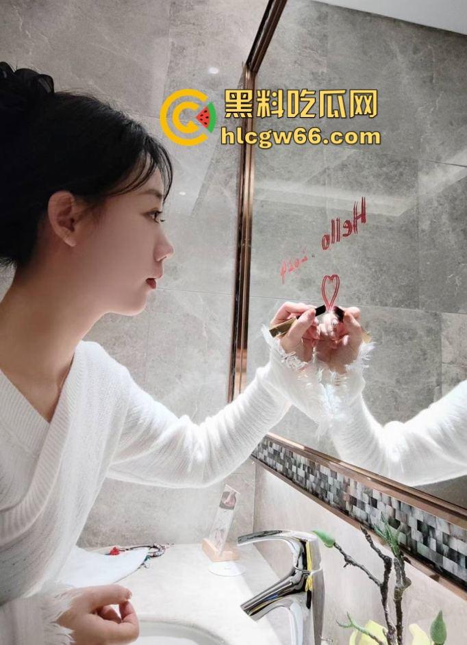 临沂苗庄小学女老师『徐栗涵』内射后门都解锁，干到高潮爽完秒翻脸，拉黑跑路提裤子走人都懵了！-1