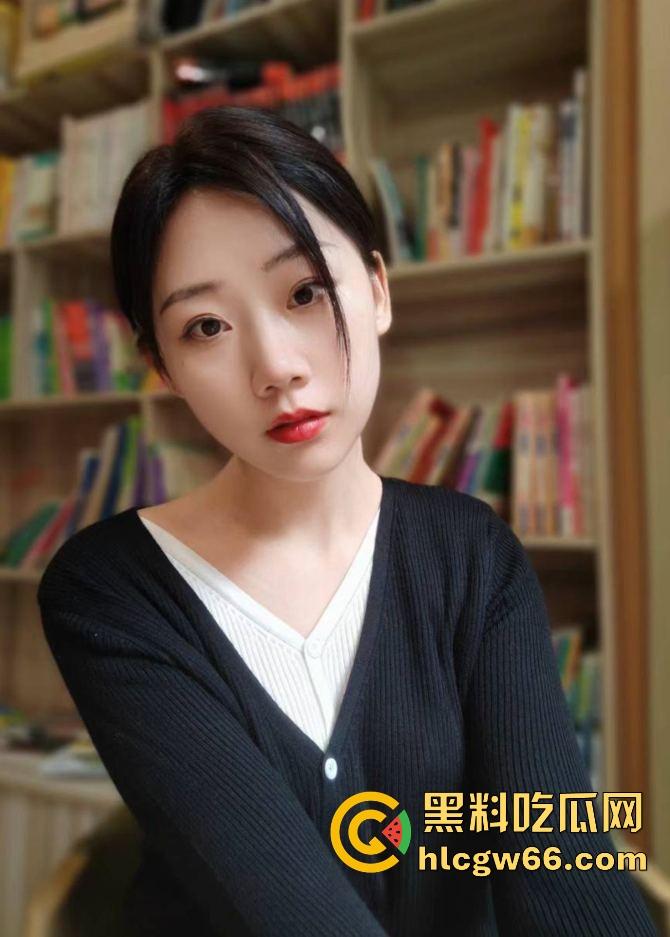 临沂苗庄小学女老师『徐栗涵』内射后门都解锁，干到高潮爽完秒翻脸，拉黑跑路提裤子走人都懵了！-6