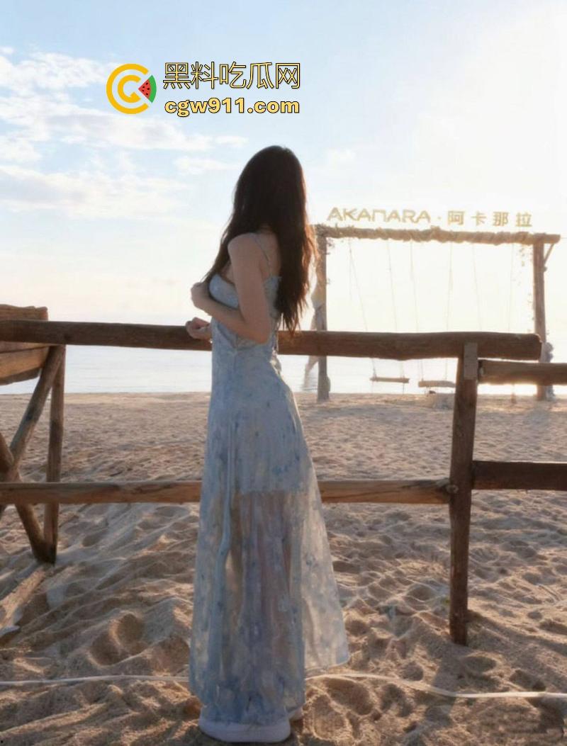 武汉生物工程学院高颜值女神【李晓婷】御姐气质极品身材,露脸口交狂吞大屌榨精,反差拉满让人遐想无尽!-1