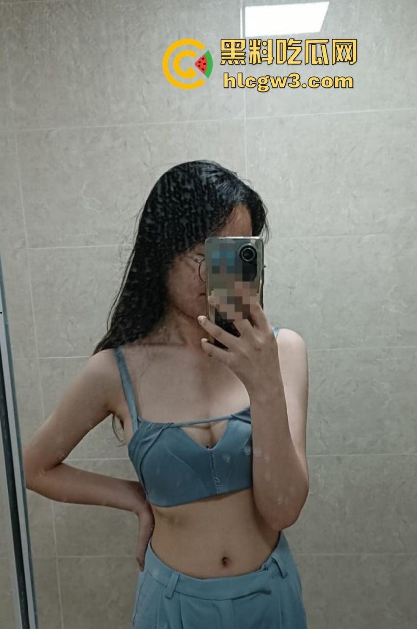 苏州巨乳纤腰极品尤物【黎梦蕾】，胸大腰细骚到炸裂，宛如艺术品般的肉体，让人想揉到天亮！-8