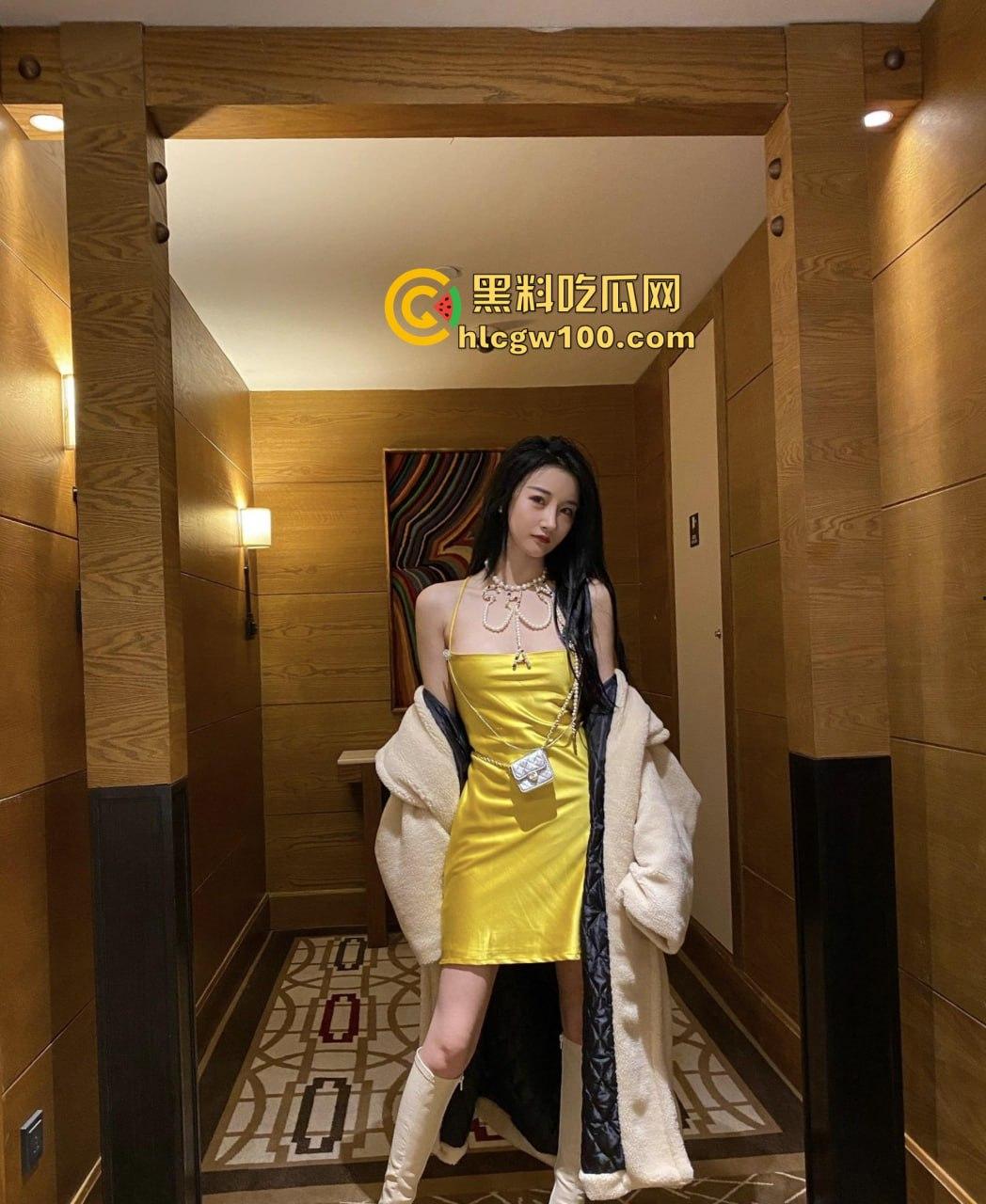 上海高颜值模特【于飒怡】约炮视频曝光，气质御姐私下超放荡，混熟后随便一撩就能操！-14