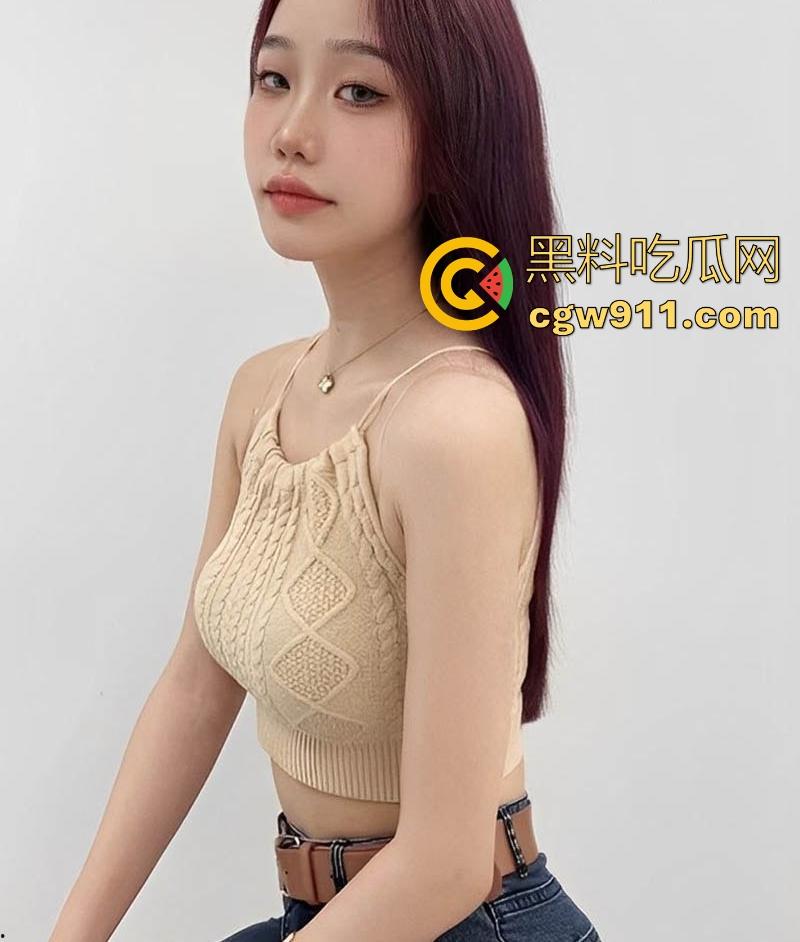 广州星海学院极品女大【刘怡】反差炸裂！清纯大学生变骚母狗，骚穴自慰，露脸骑乘榨精，女神变骚母狗！-2