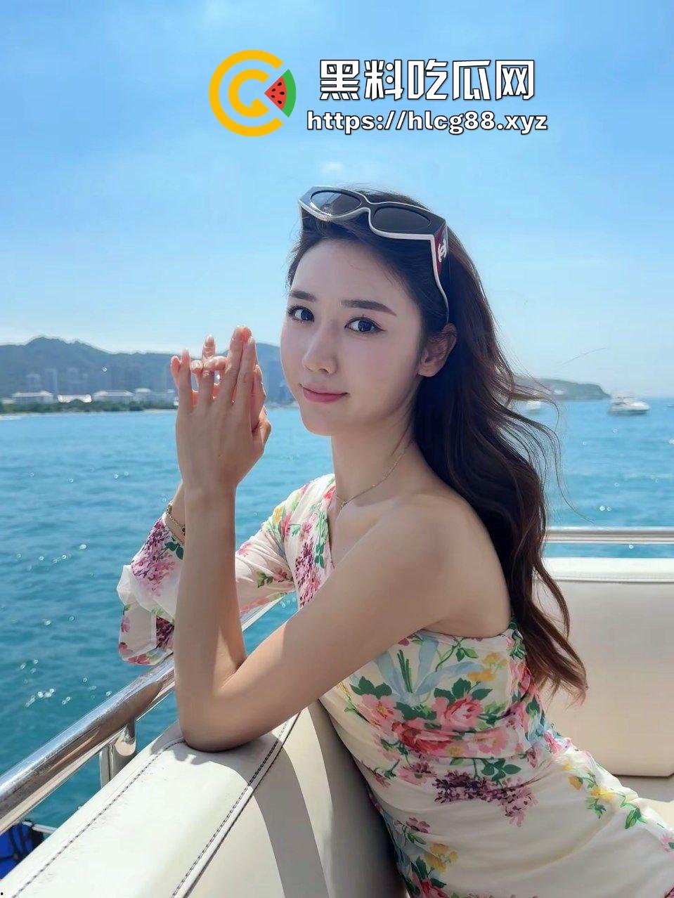 抖音御姐型少妇骚鸡【嘻嘻邓】都结婚带娃了还不忘老本行，30万粉丝背后竟是鸡婆榨精机器！-4