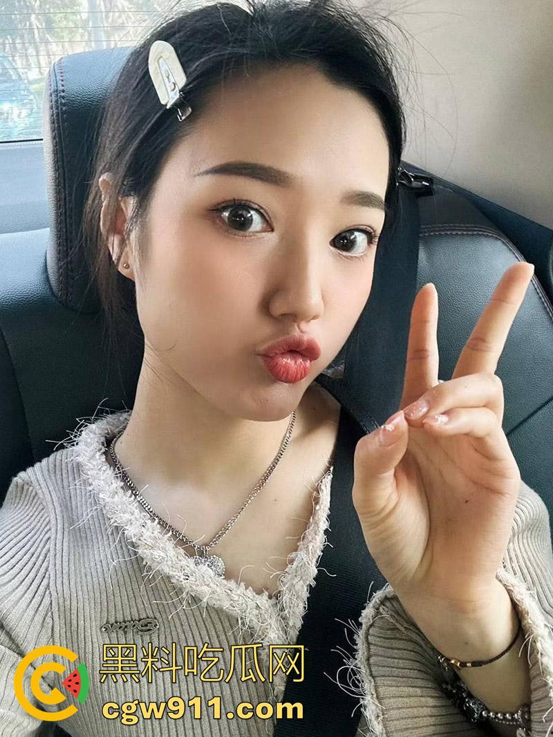 绿帽投稿曝光，深圳贱逼已婚母狗【陈好】，身材超棒的大奶淫娃，背着老公到处偷情，见到大鸡巴像亲爹一样！-3