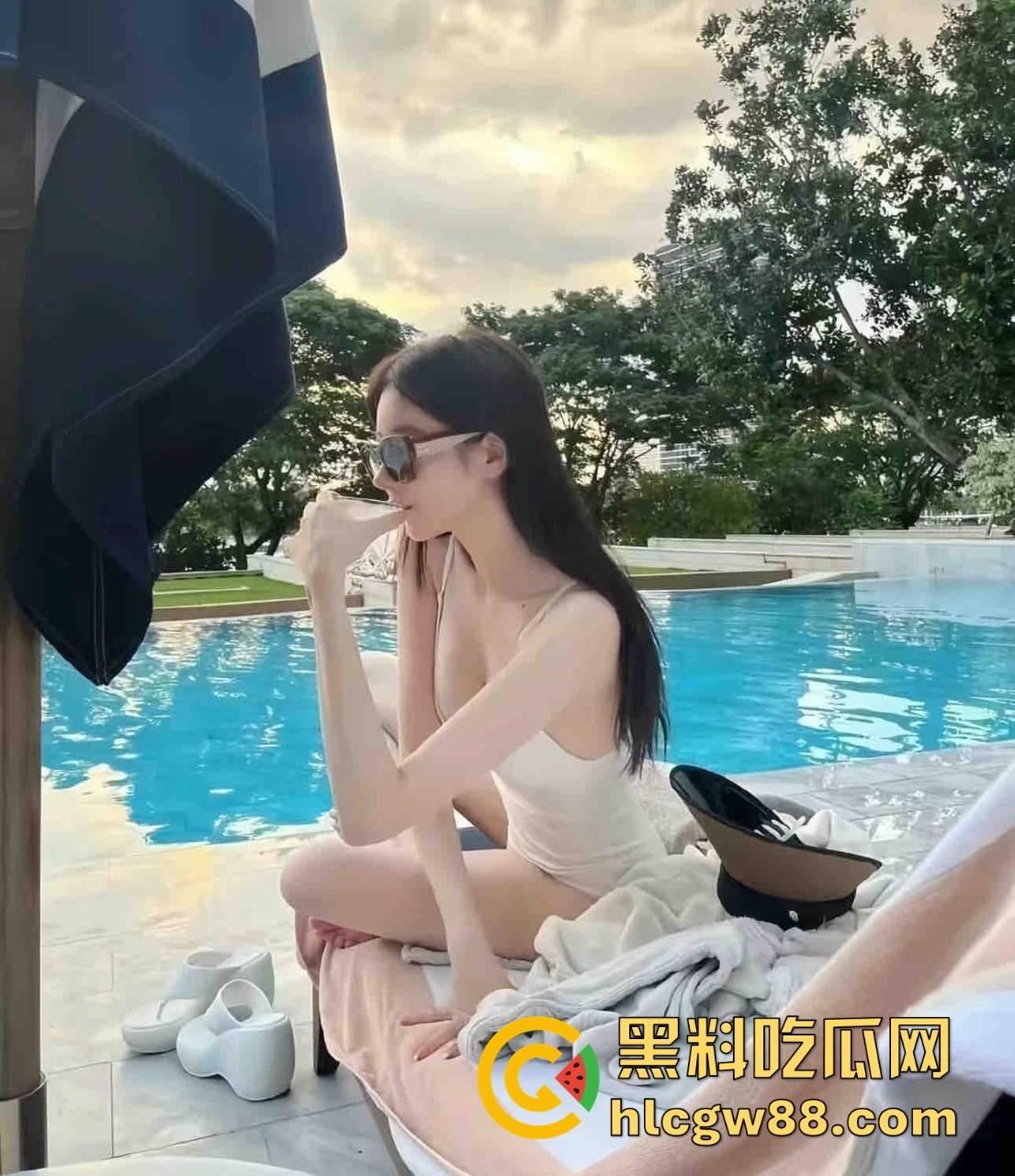 柳州精神小妹直播打乳环,大白奶挂铃铛淡定自若,SM调教系狗绳,这奶白花花真会玩!-9