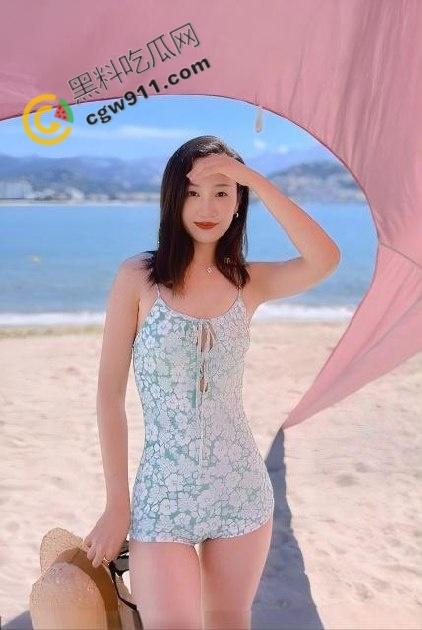 海角乱伦大神与嫂子的激情夜！嫂子洗完澡后排卵发情，疯狂求操浓精内射，全程浪叫骚话超多！-1