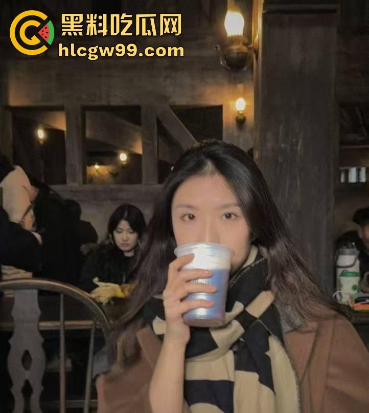 石家庄邮电职业技术学院讲师【张晓】反差炸裂，探探上发骚钓男人，讲台上斯文，软件上骚得停不下来！-2