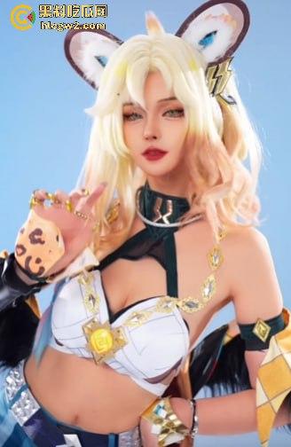 B站主播『图图堡』海边真空写真爆出，美鲍都快从比基尼里蹦出来，有没有鉴鲍大师给个评价，这品相算极品吗？-8