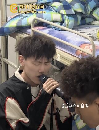 哈市抖音网红【杨可新cloud】种马门事件 手机曝光性爱视频堆成山，恋爱期间狂出轨，时间管理大师私生活淫乱不堪！-17