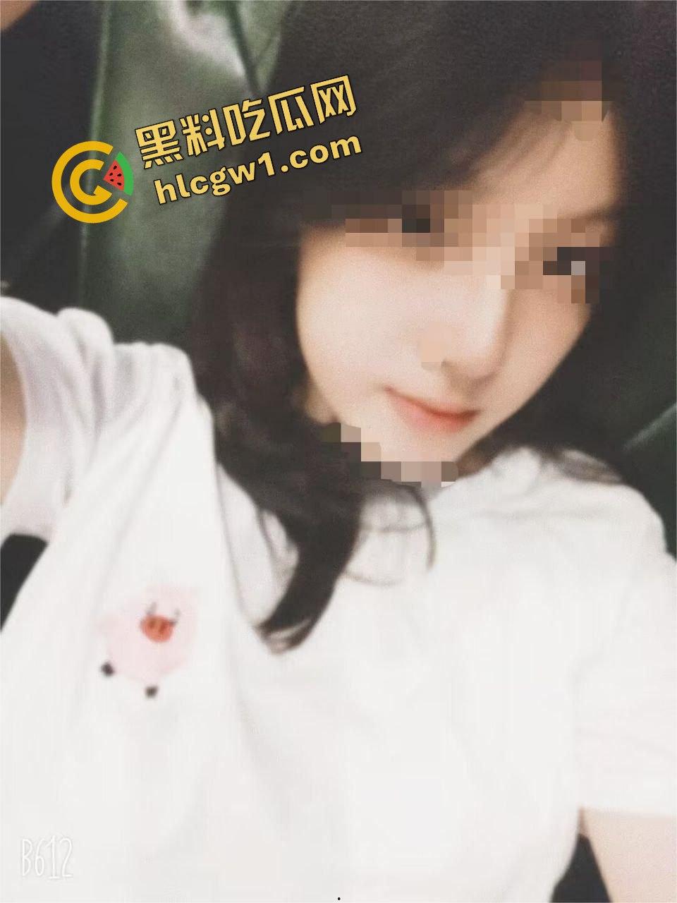 湖北荆门胯下母狗『任玉琪』不想努力被金主包养 调教打奶子 完全当狗使！独家曝光流出！-2