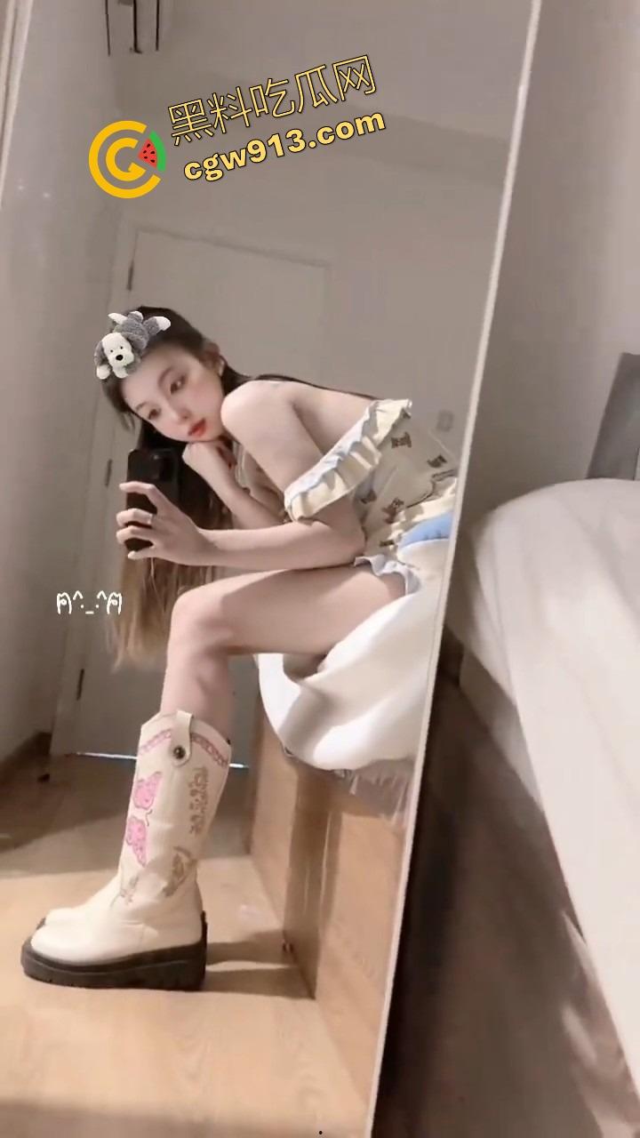 华东理工学院【王蕊】伪装清纯的女学妹,其实夜夜当母狗,穴黑水多一看就是老练淫娃!-10