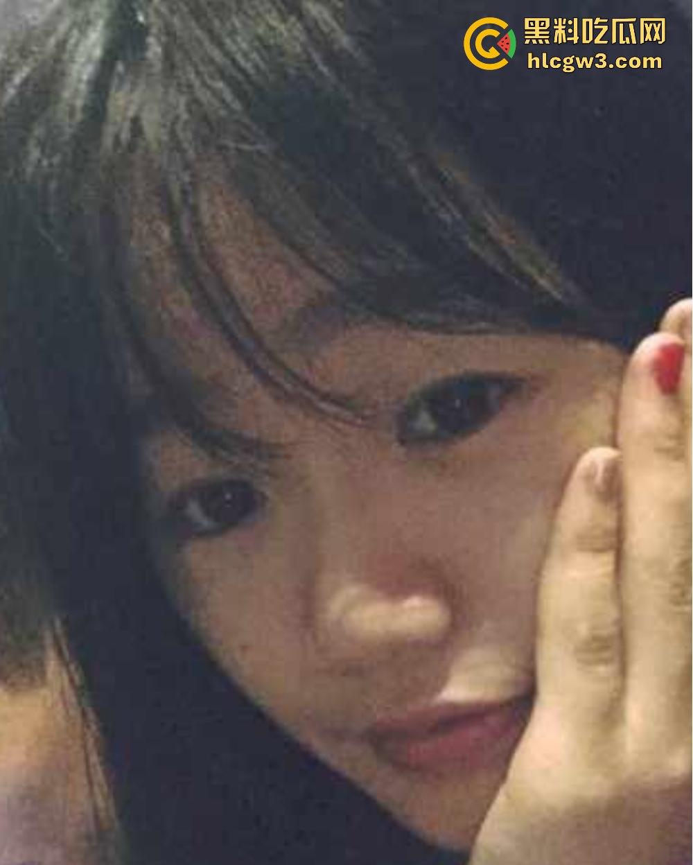 长沙理工15级卓越班【蒋鑫】黑丝情趣视频被男友曝光，骚得不一般，玩的花活让人看了上头！-9