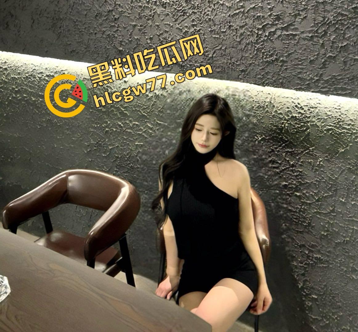 精神小伙【陈俣欹】朋友圈破防，狂喊我要操死你，抖音直播要啪啪李藤，现场录屏火爆全网！-5