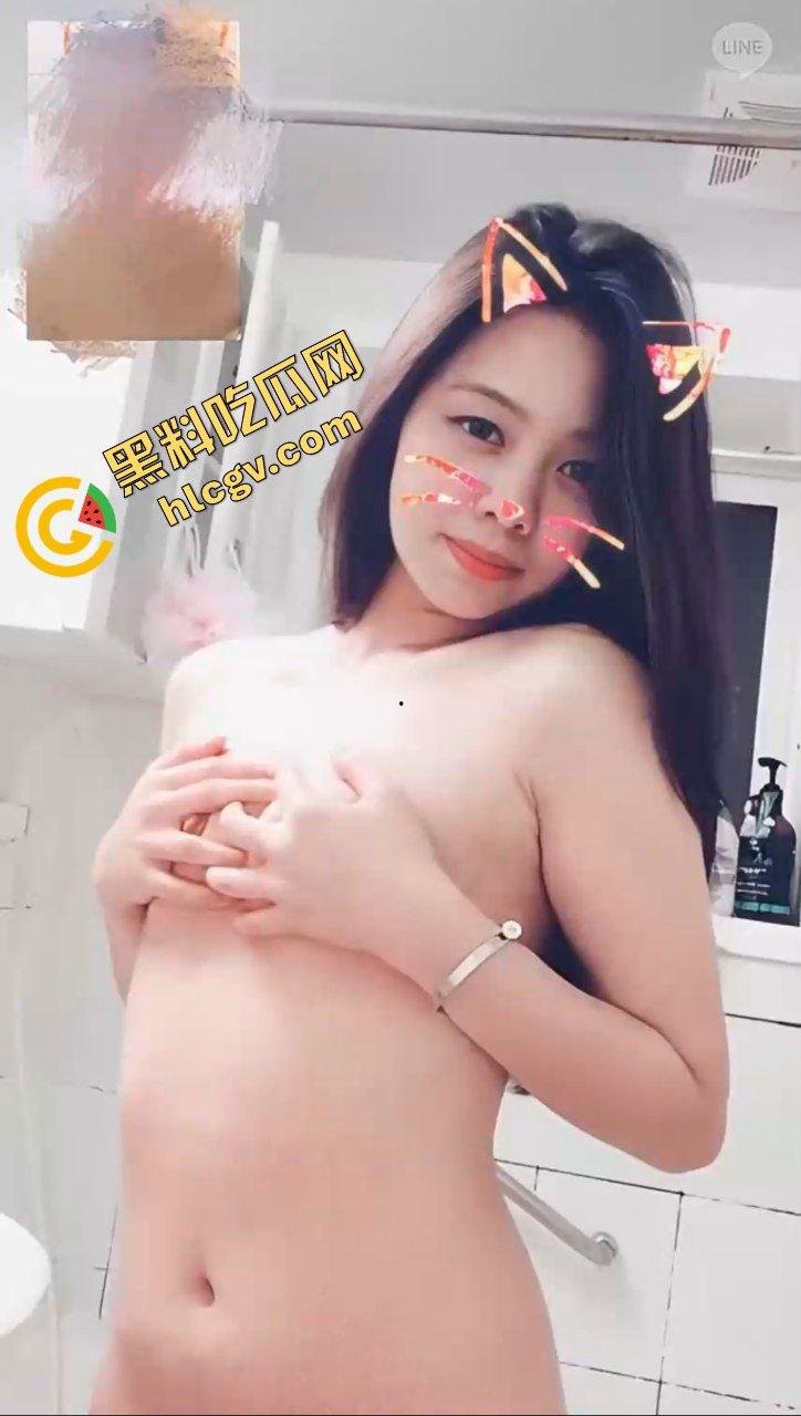 台湾90后反差婊小母狗『夏愉』与男友自拍性爱 对镜后入 观音坐莲猛怼肉棒！独家流出！-2