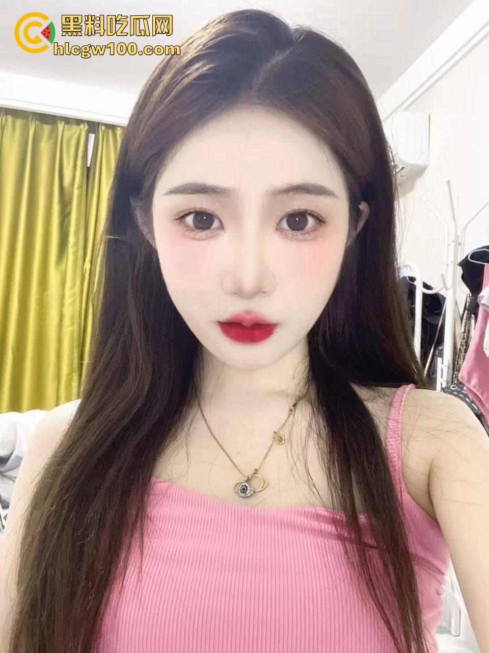 小伙久旱逢甘霖，半年库存喷成双线一朝爆发，跟他喵高压水枪一样，射精分叉喷到女友睁不开眼，这量太猛了别射了！-4