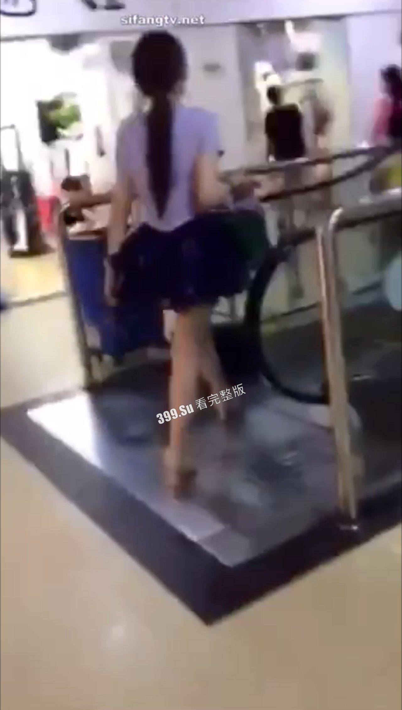 变态 往往拥有一颗大心脏  路上遇到中学生 诱骗对方脱鞋舔她脚（二）-5