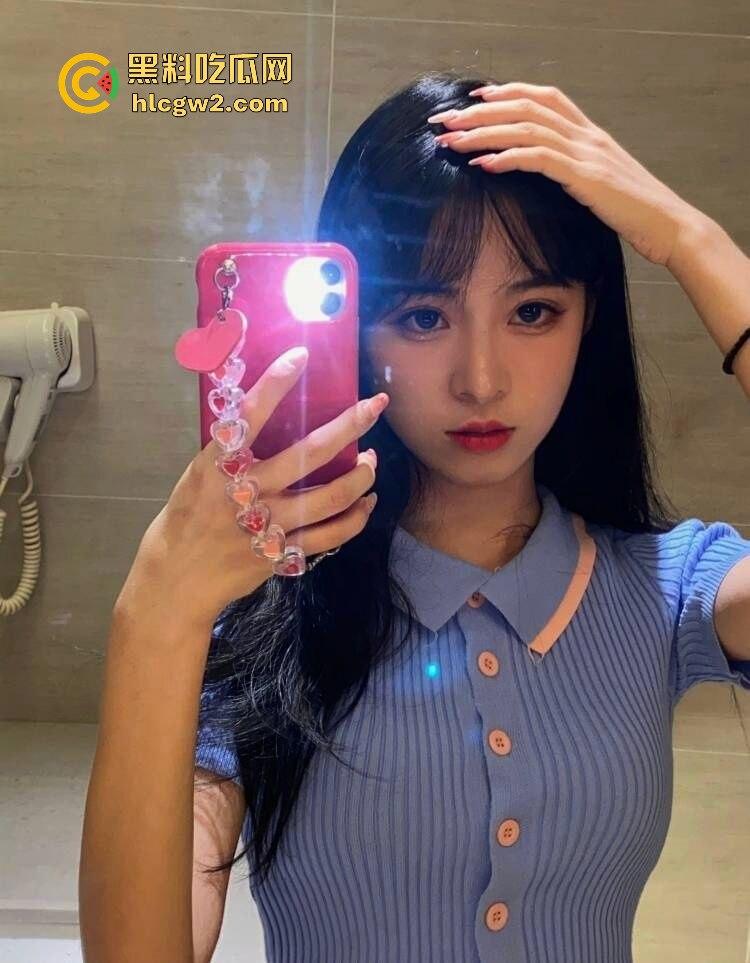 约炮安徽科技学院清纯大一妹 两天酒店大战不停歇 小穴紧致浪叫不断 清纯表面下竟是个骚浪精！-1