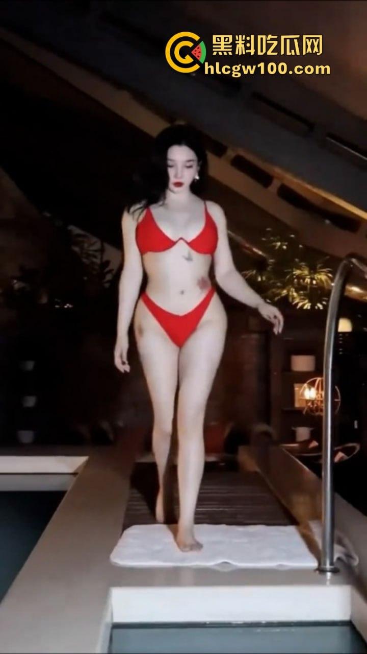 京城卡戴珊推特第一美臀【Eliya】大尺度福利视频合集 超高颜值逆天巨臀骚出天际 和她睡一晚需要注意些什么？-23