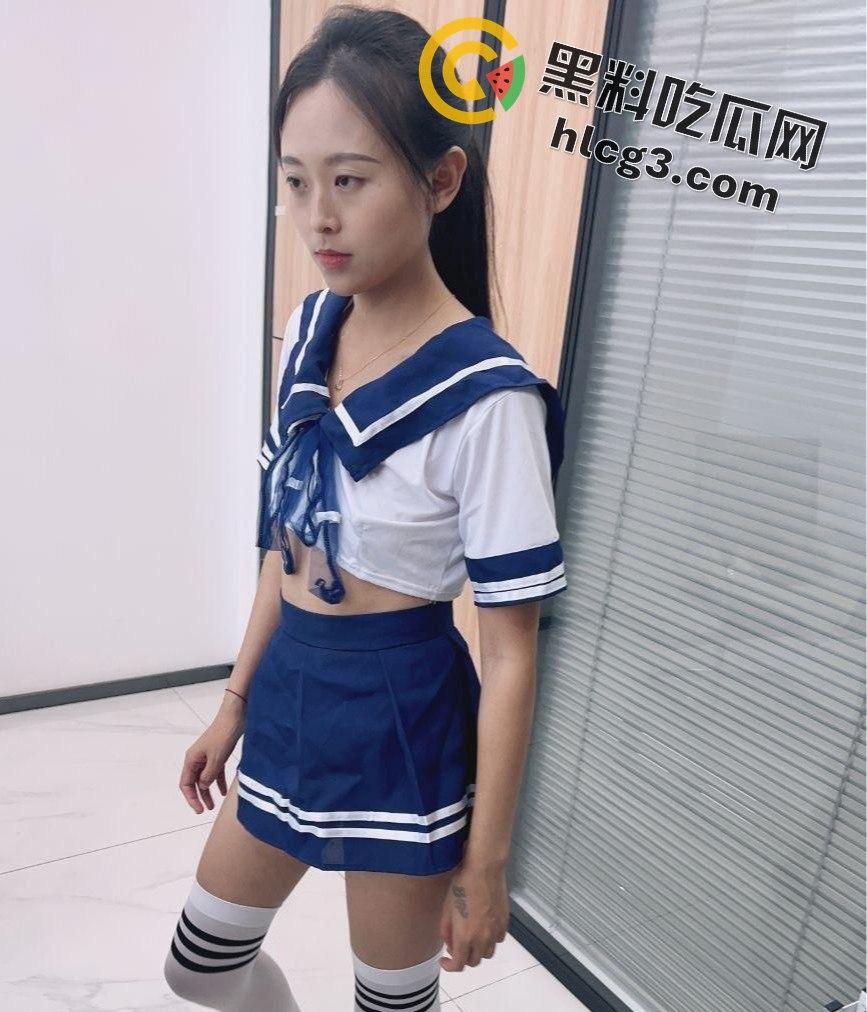 七夕网友投稿！ 浙江30岁内衣模特『邓丽可』性爱视频曝光！被男友调教成小母狗，因其出轨绿了男友，男友在一气之下将其在性爱视频曝光！-1