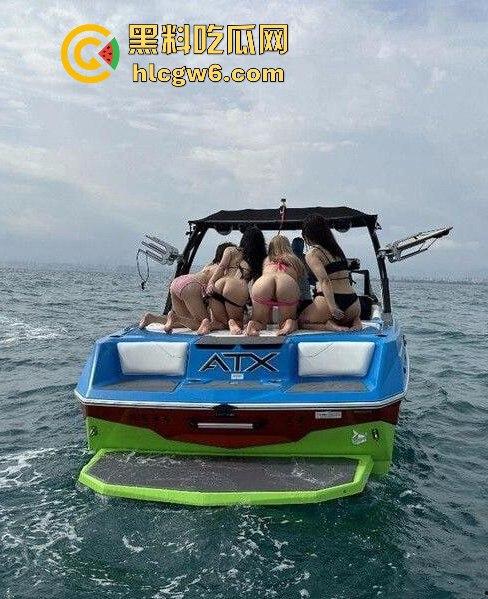 三亚游艇俱乐部富二代淫趴实锤,嫩模女神三点式热舞后直接全裸开干, 露天野战群P淫乱操就完了!-5