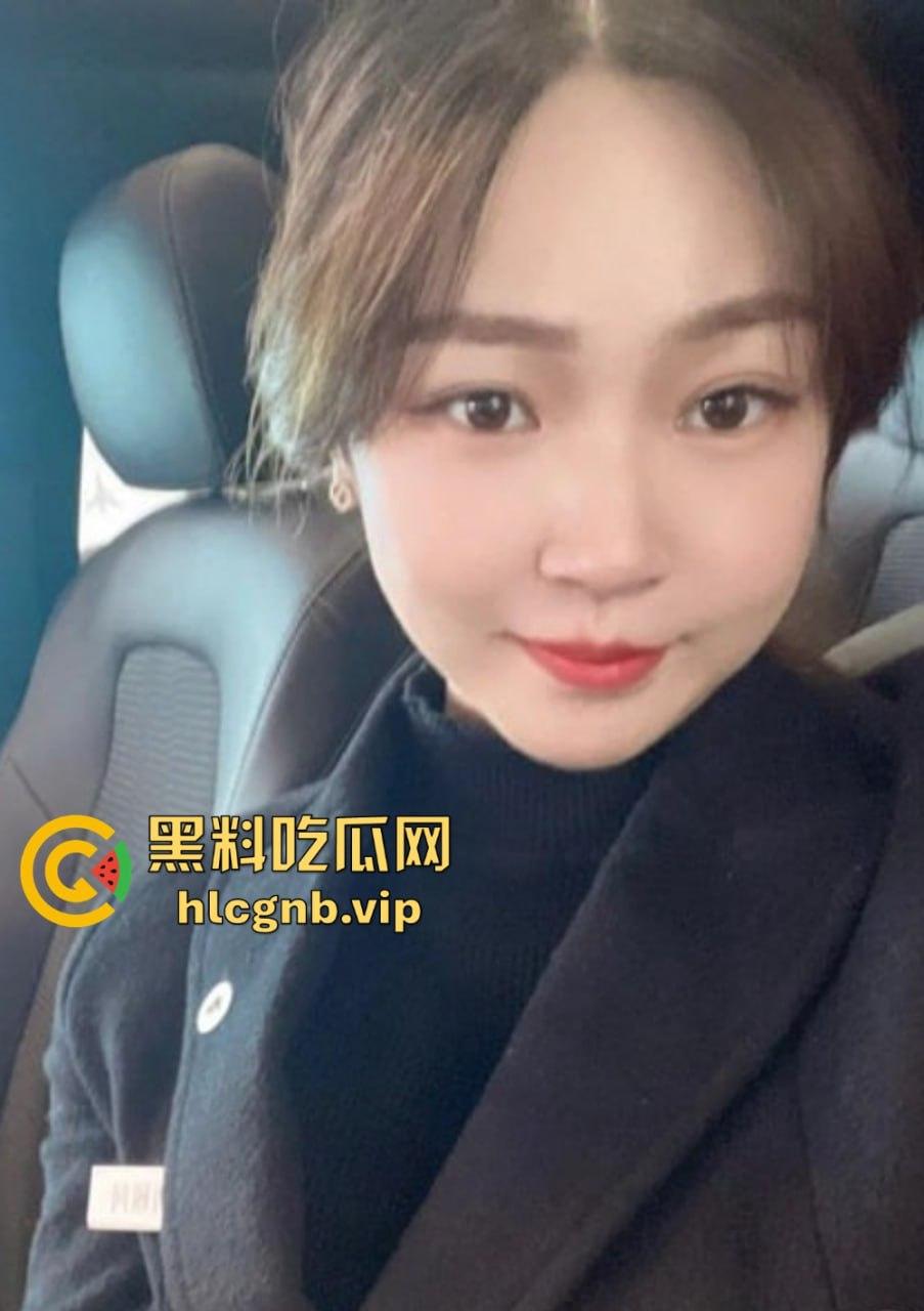 奔驰女销售蒋兮薇为业绩献身!黑丝制服酒店激战,深喉口交让客户爽翻天!-3