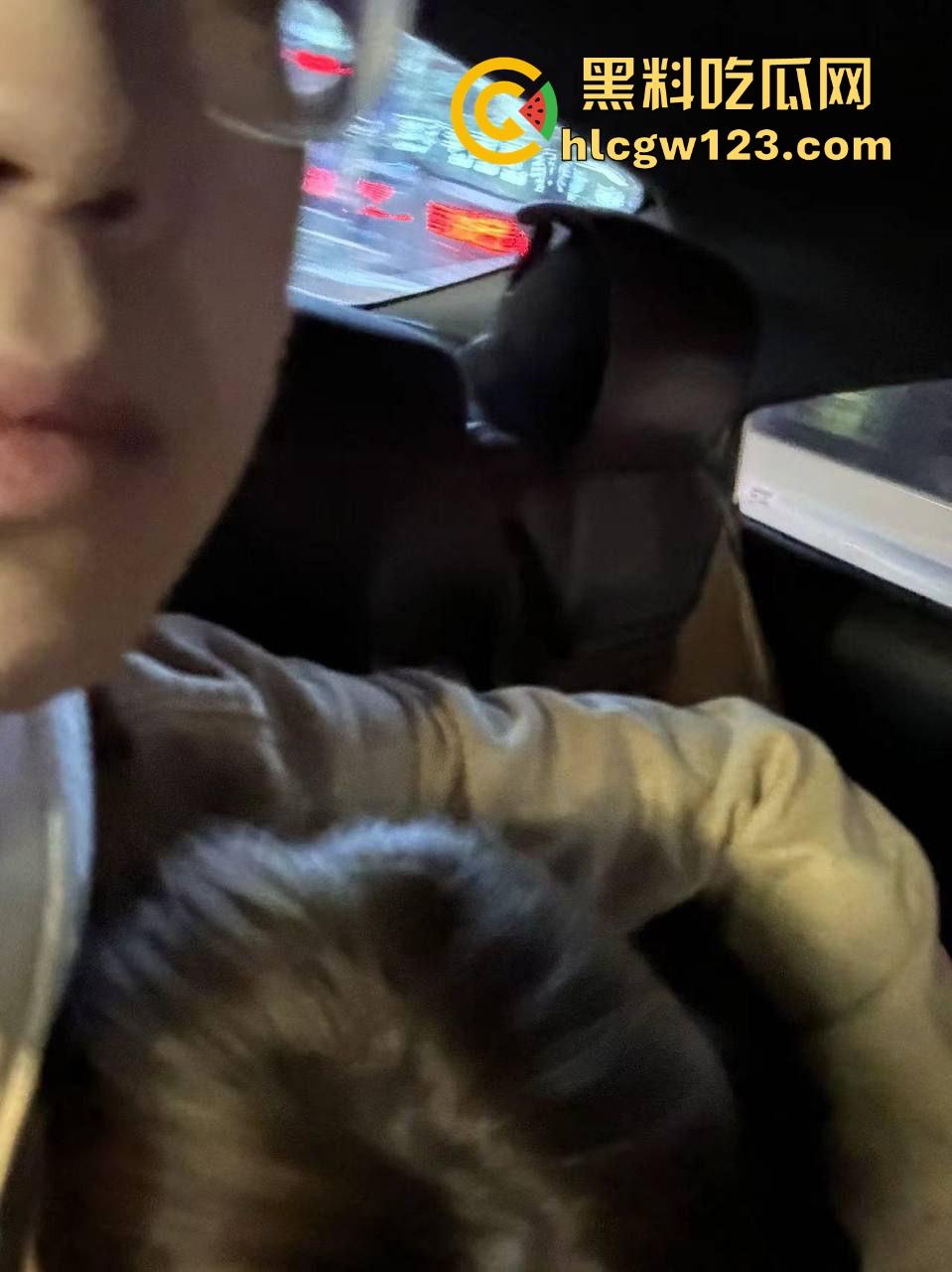 社交软件约炮极品大学生 见面就直接干 一边接电话一边后入 完全顶不住全射进去了!-5