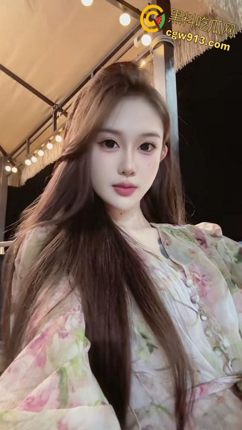 高颜值御姐【欧阳娜】，被金主包养卖逼捞金，无套爆操到高潮吐舌头，颜射一脸满脸享受！-2