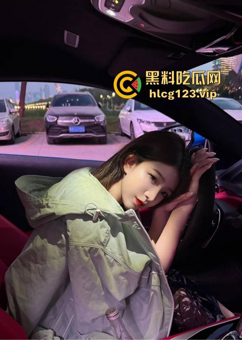 抖音女主播【程子欣】不雅视频泄露！清纯小脸干起事儿来真他妈浪，全网疯传的高清片段看得人硬了！-9