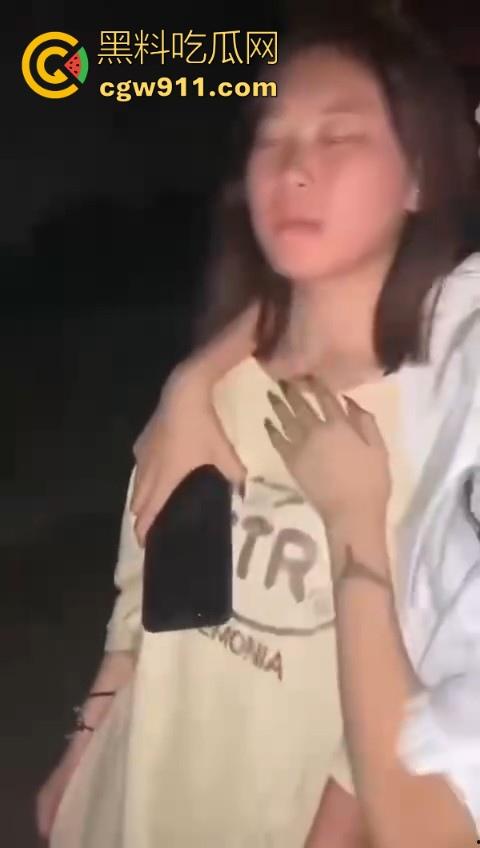 清纯的脸庞下竟然藏着恶毒的心,不知道的还以为是亲密姐妹谈话,没想到是霸凌者的炫耀!-7