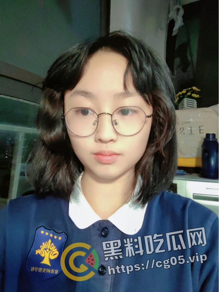 武汉常青树实验学校 高三反差婊母狗妹子被渣男调教流出 学霸妹子在床上竟然这么下贱-7