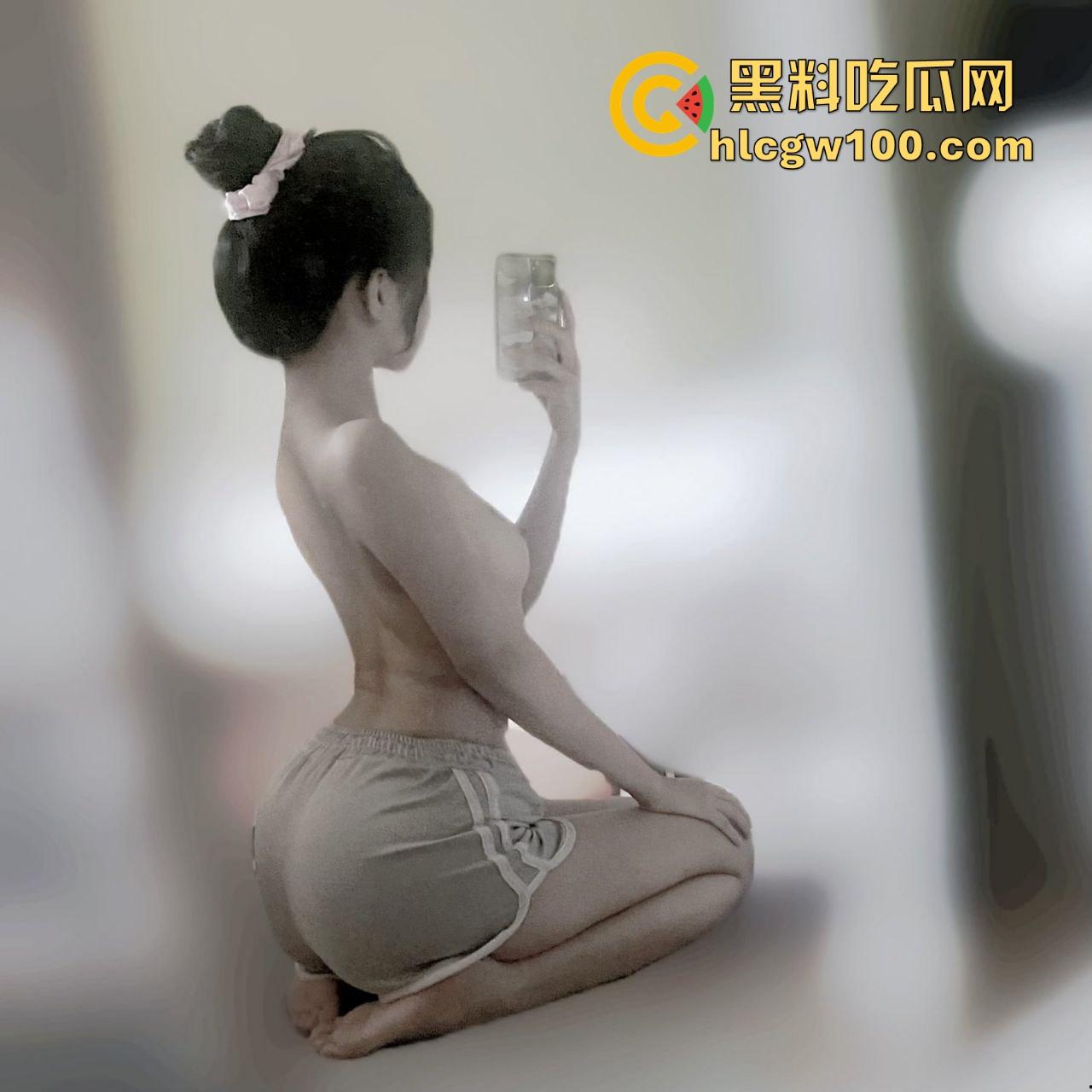 韩国顶级身材高颜值小姐姐调教视频泄露，高冷御姐脸配淫荡内心，巨乳肥臀任男友摆弄，床上表现让人想操作一波！-12