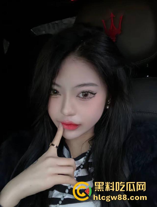 山东寿光顶级名媛【陈雅鑫】性爱视频疯传，富二代男友深夜疯狂输出，清纯女神竟被当成肉便器轮番爆操？-4