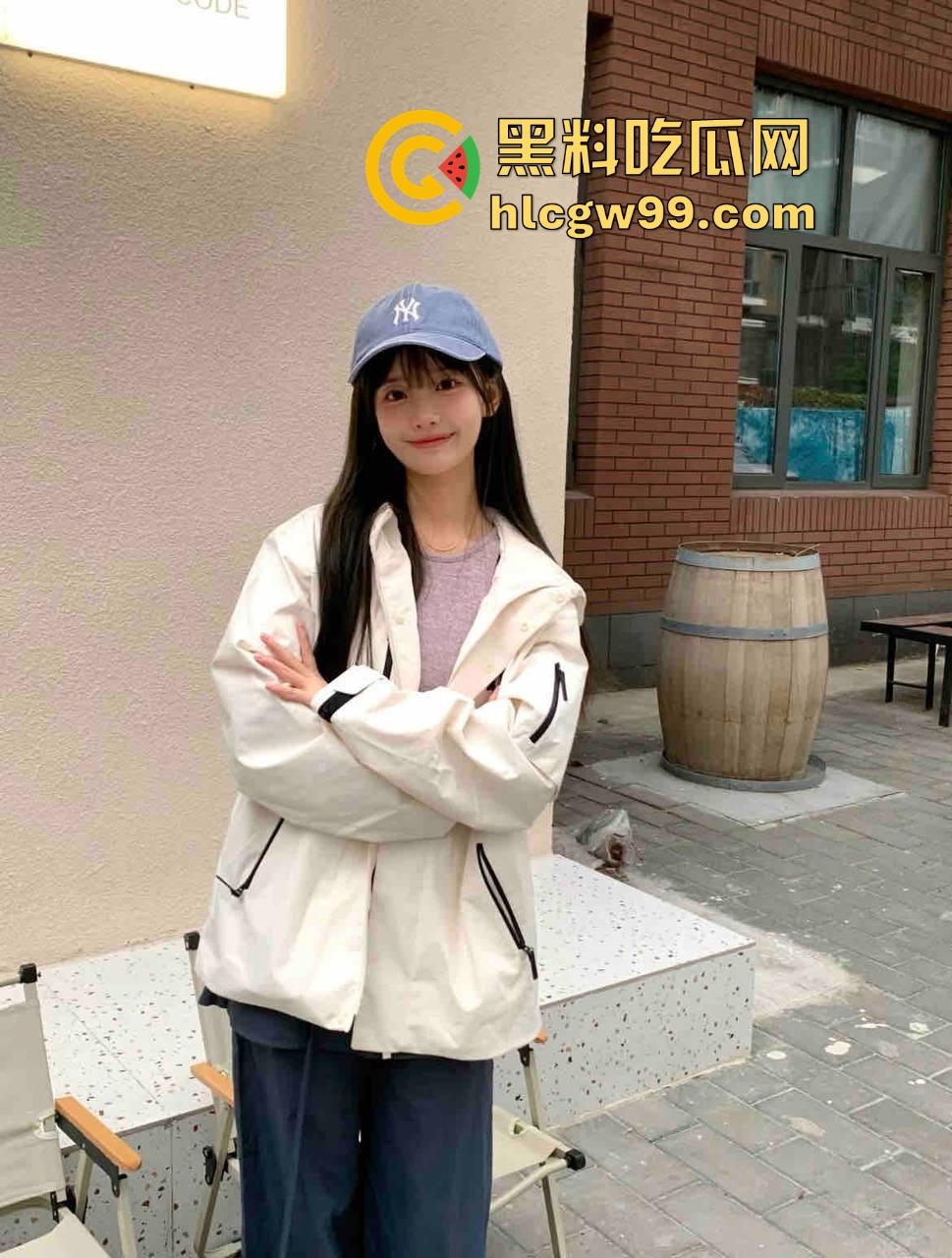 猎奇福利,巨乳少女直播打乳钉,又白又大又圆大白奶被钢针穿透,巨乳被钢针刺穿全程不喊痛,画面让人上头!-3